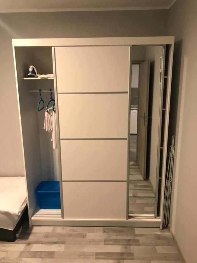 Apartament C18 Еленя-Гура Экстерьер фото